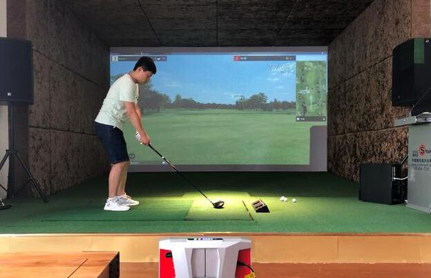 模擬高爾夫產(chǎn)業(yè)做大做強(qiáng) 必須打通校園高爾夫和社區(qū)高爾夫環(huán)節(jié) 已形成業(yè)內(nèi)共識