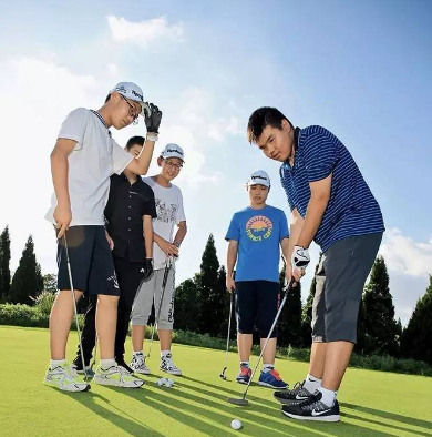 青少年高爾夫教育，讓孩子的人生多一種選擇